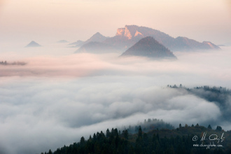 Tri koruny a inverzia