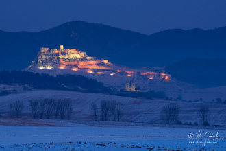 Osvetlený Spišský hrad a Kapitula